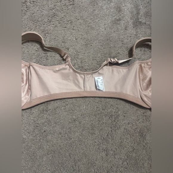 Glamorise Women's Brown Floral Plus Size
(FRONT-CLOSE) Size 40G - Picture 6 of 8